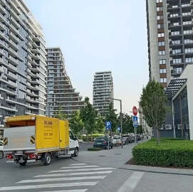 Selidbe i transport Marčeta , Boleč